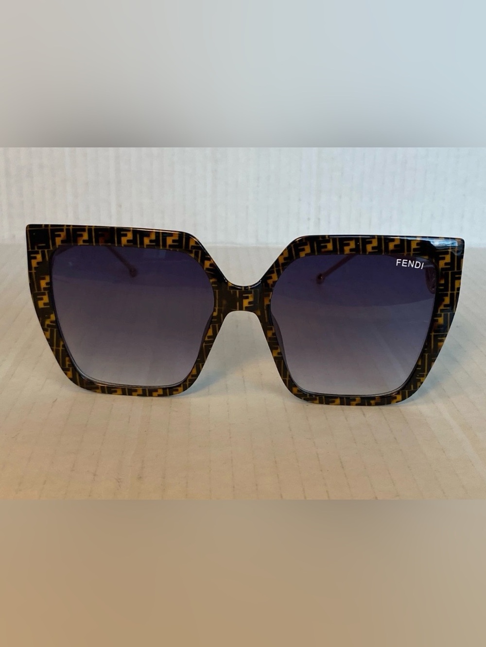 Fendi Square Havana FF Logo Sunglasses in Brown FE40012U
